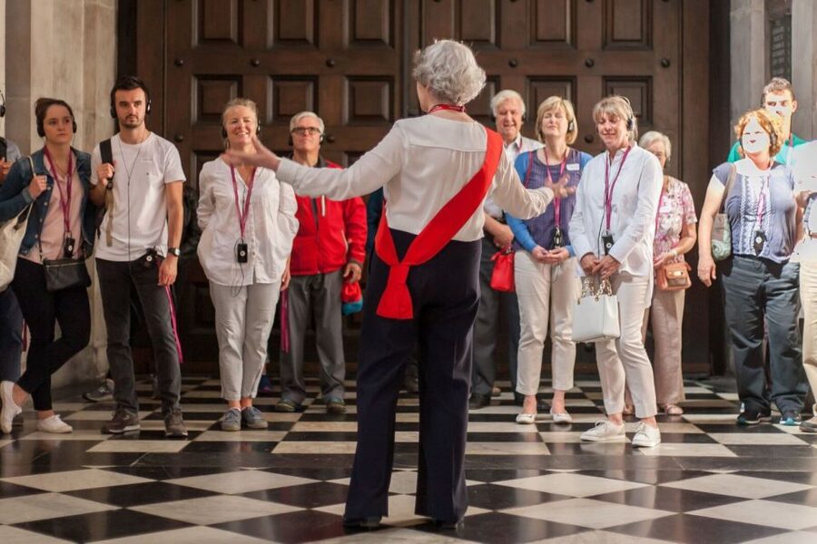 Royal London Tour incl Buckingham Palace & Changing of Guard - Snack pack, timing, and how to avoid the worst crowd stress
