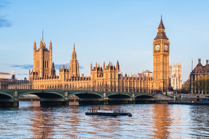 Royal London Tour with Afternoon Tea at The Rubens at the Palace - Parliament, 10 Downing Street, Whitehall, and Trafalgar Square in one morning