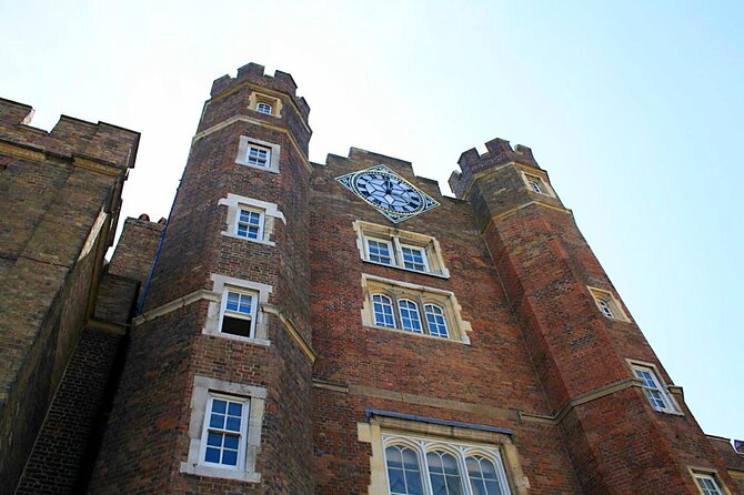 Royal Tour of St James', Parks, Palaces and Royal intrigue - Key highlights you can bank on