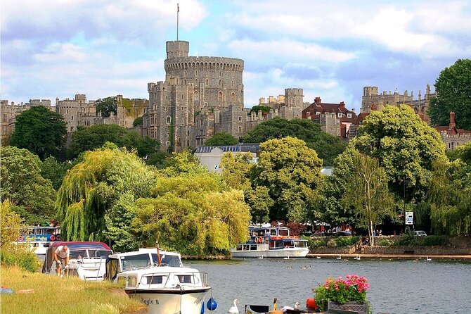 Royal Windsor & Stonehenge Private Tour - Smart planning: small things that prevent big headaches
