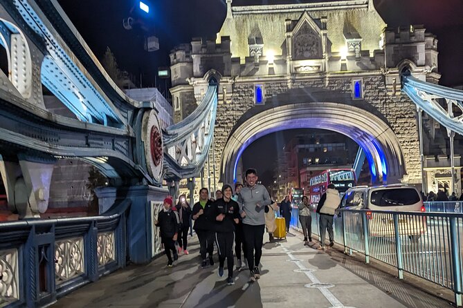 Run the Thames Bridges - Tower Hill Start, London Bridge, and Tower Bridge as Your Early Anchors
