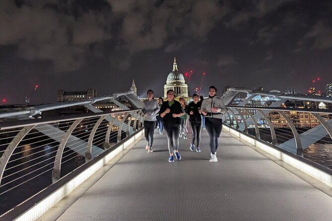 Run the Thames Bridges - South Bank to Waterloo Bridge, Staying in the Thames Flow