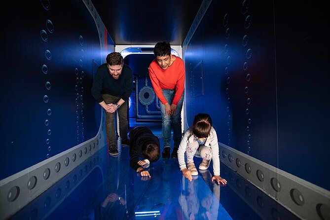 SEA LIFE London Aquarium Admission Ticket - Shark Reef Encounter plus live feedings: when the sharks get louder