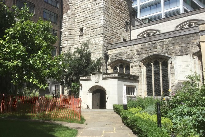 Secret Gardens of the City of London Private Tour - Leadenhall Market and Churchyards With Real Stories Underfoot