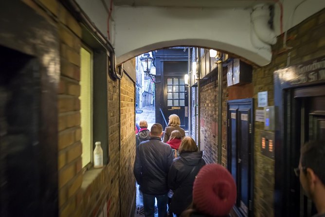 Secret Walking Tour of Central London - A 90-Minute Secret Walk That Keeps Central London Interesting