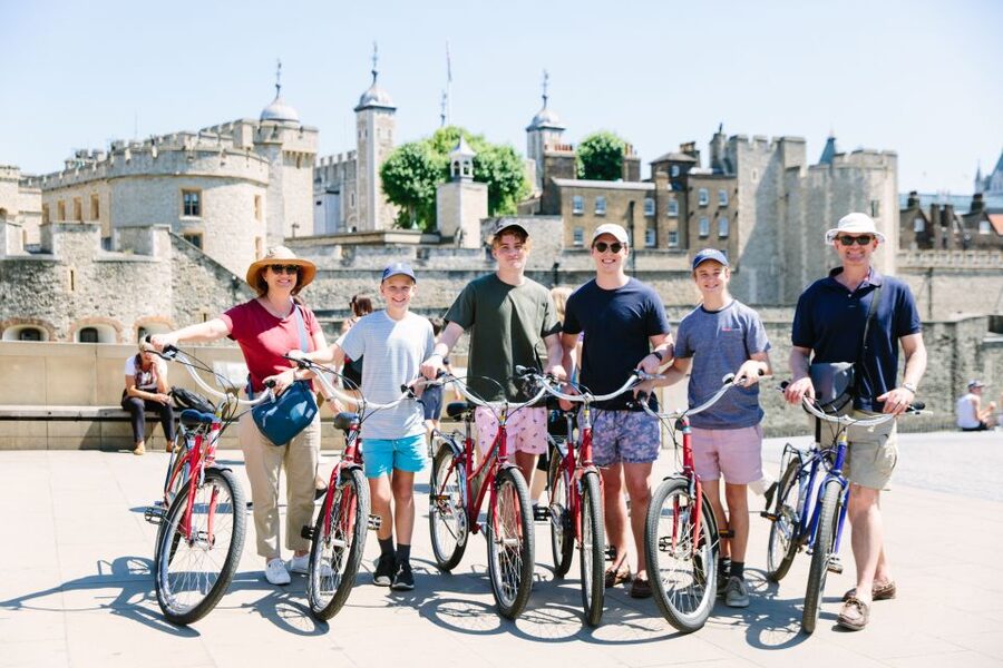 Secrets of London Bike Tour: Thames, Tower Bridge & Market - Group Rhythm, Pace, and City Traffic: The Only Real “Know Before You Go”