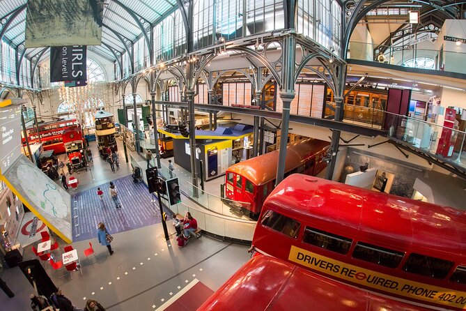 Secrets of Underground Walking Tour with London Transport Museum - Oxford Circus: how construction plans shaped the Victoria line