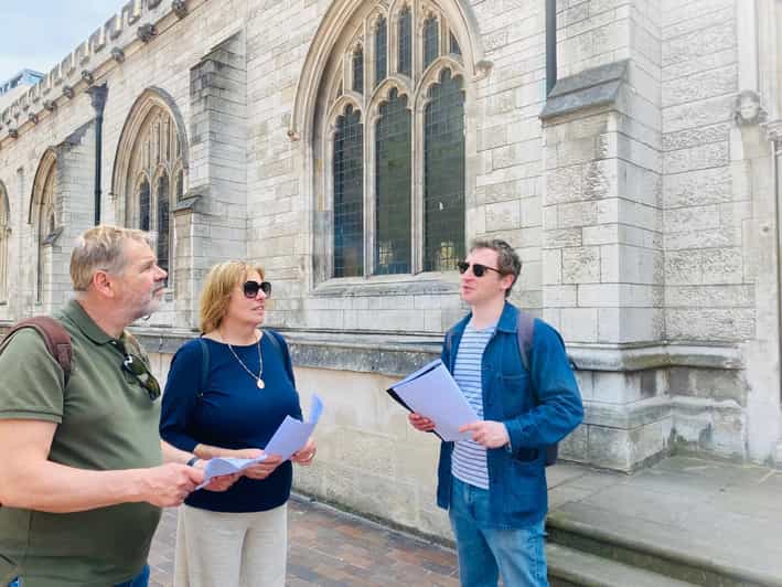 Shakespeare's London: Walking Tour - Hearing Shakespeare as performance, with a classically trained actor