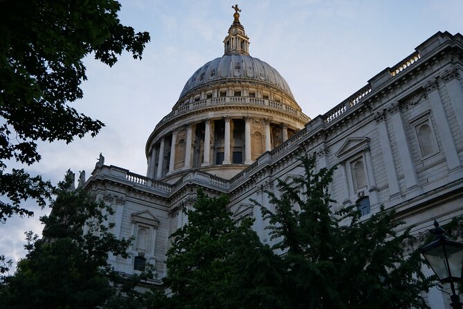Shakespeare's Walking Tour in London - Following the Bard’s Footsteps Toward Historic London and the Thames