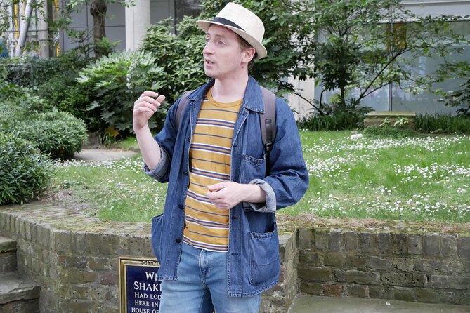 Shakespeare's Walking Tour in London - Elizabethan Snacks and Mead Sampling, Right Where the Stories Belong