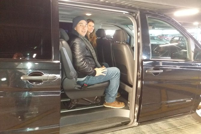 Shared Departure Transfer from your London Hotel to the Airport - Practical tips to make your pickup go smoothly