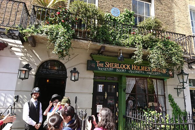 Sherlock Holmes Private Guided Tour - BBC Series & Traditional Locations - Why This Sherlock Holmes Tour Works in Real Life
