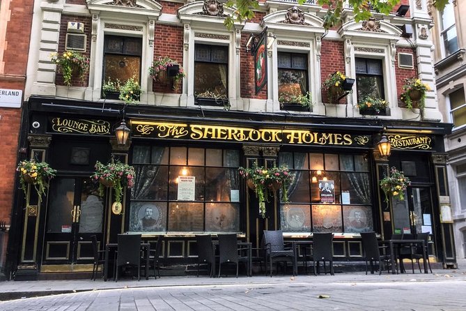 Sherlock Holmes Private Guided Tour - BBC Series & Traditional Locations - Russell Square to 221B Area: Writers, Doyle, and Filming Corners