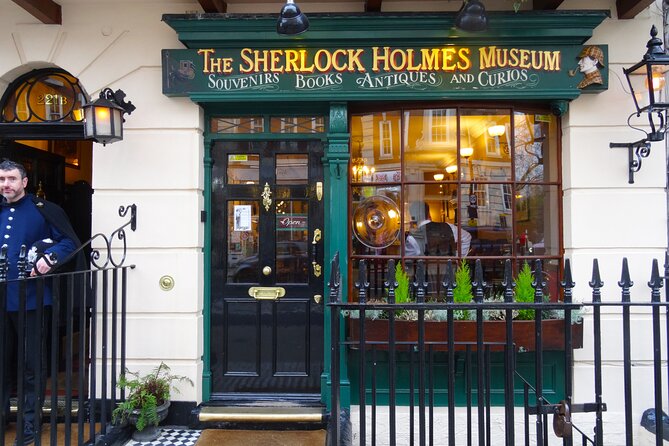 SHERLOCKTRAIL: A Sherlock Holmes Mystery (Self-Guided Walk) - Marylebone streets and the clue habit: slow is fast