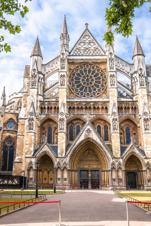 Skip-the-Line London Westminster Abbey Guided Tour in German - Why this German Westminster Abbey tour feels worth it