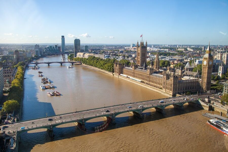 Skip-the-Line St Paul’s Cathedral Private Tour in London - Tower of London area stops, plus Roman and medieval layers