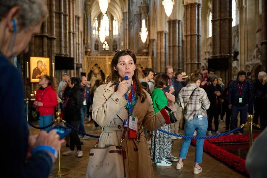 Skip the line Westminster Abbey & Guard Change Ceremonies - Key highlights you will feel right away