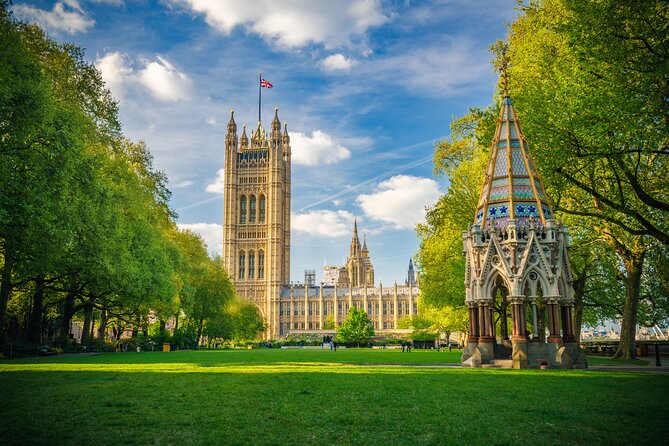 Skip-the-line Westminster Abbey London Guided Tour - Big Ben and the Surrounding Westminster Sights
