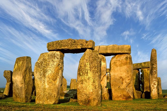 Small Group Cotswolds Village, Stonehenge and Bath Tour from London - Getting to the Sights: Pickup, Coach Comfort, and Group Size