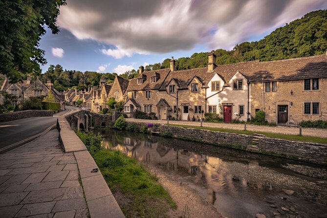 Small Group Cotswolds Village, Stonehenge and Bath Tour from London - The Cotswolds Drive: Where the Scenery Sneaks Up on You