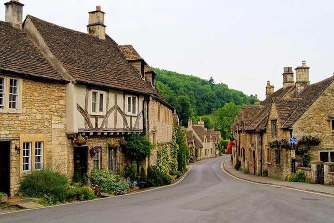 Small Group Cotswolds Village, Stonehenge and Bath Tour from London - Guides, Stories, and Why the Commentary Changes the Day