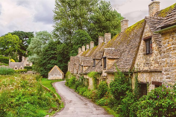 Small Group Cotswolds Villages, Stratford and Oxford Day Tour from London - A rare London day that actually feels like the countryside