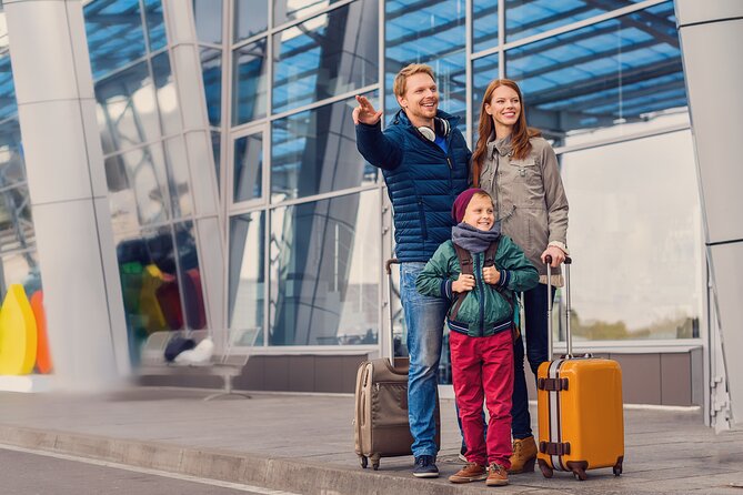 Stansted Airport Taxi Private Transfer to/from London - Entering London without the airport mess