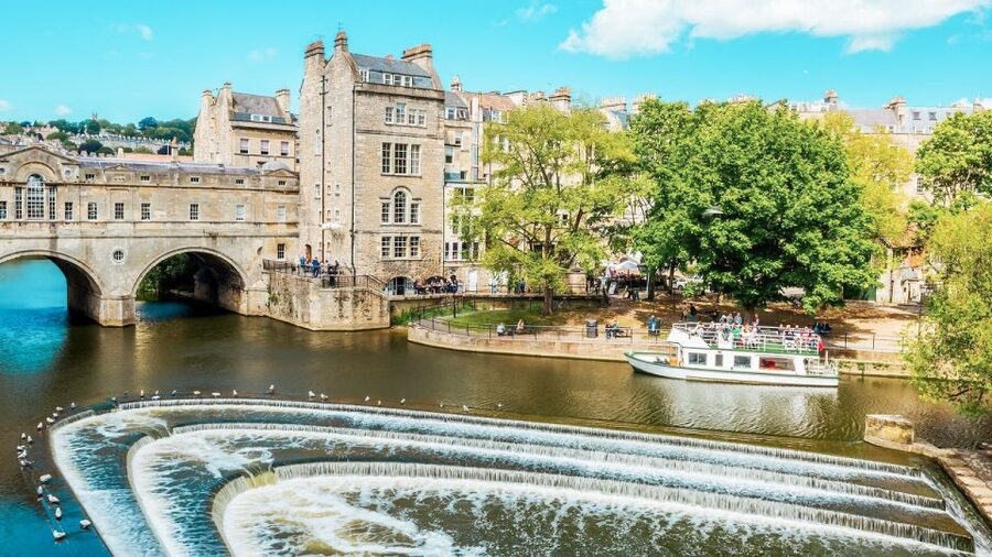 Stonehenge & Bath: Full-Day Coach Tour from London - Timing, crowds, and why this day can feel just right