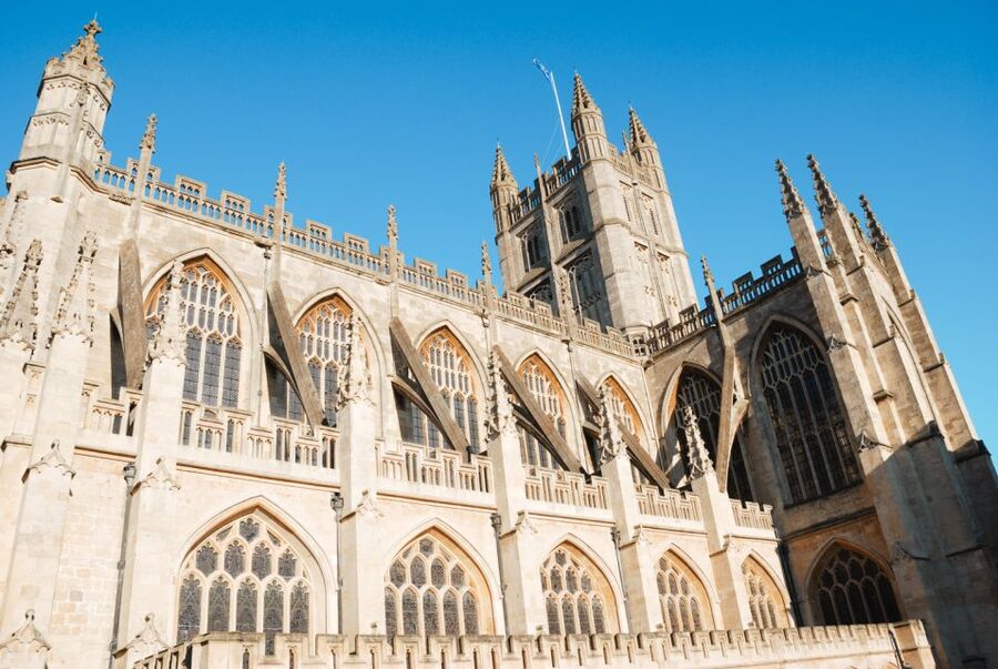 Stonehenge & Bath: Full-Day Coach Tour from London - Bath by coach and by foot: how to spend your 2.5 hours well