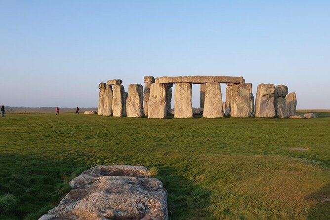 Stonehenge & Bath Private driverTours - The lunch and pacing reality check