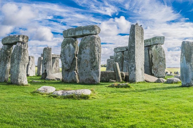 Stonehenge Half-Day Tour from London with Admission - What you will not get, and what you should expect instead