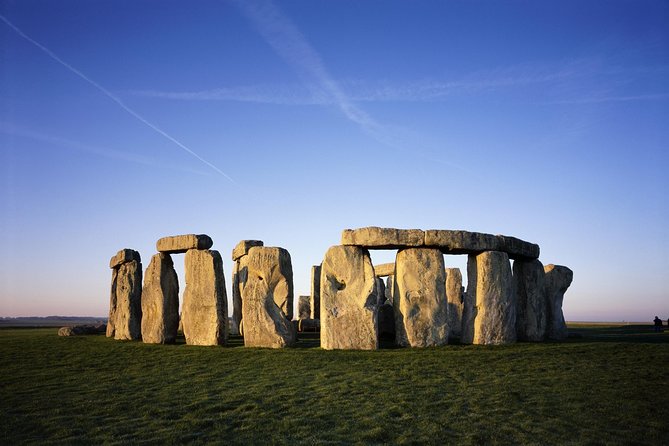 Stonehenge Half Day Tour with Entry and Extra Time - Stonehenge entry included, what to do first when you arrive