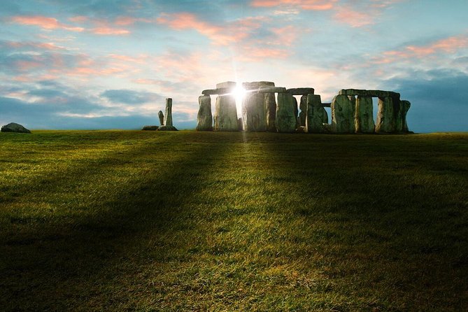 Stonehenge Inner Circle Private Tour from London with Bath Visit - Lacock: the quiet switch from prehistoric wonder to medieval streets