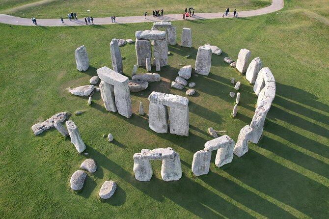 Stonehenge & Salisbury Cathedral: Private Day Trip from London - Avebury stone circle and the calm, slower prehistoric pace