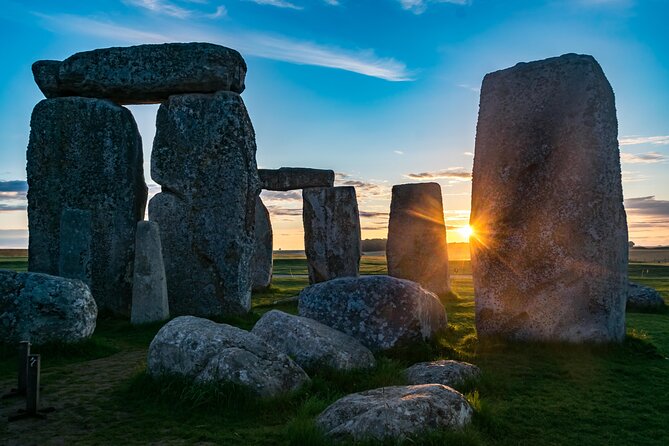 Stonehenge Special Access Guided Morning Tour from London - How the 5:30 a.m. London pickup sets you up for Stonehenge before crowds