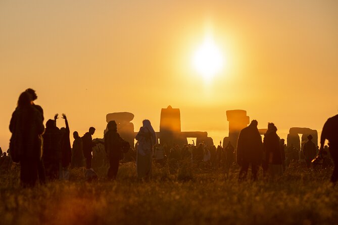 Stonehenge Summer Solstice Tour from London: Sunset or Sunrise Viewing - Group Size, Coach Flow, and the Reality of “Run If Needed”