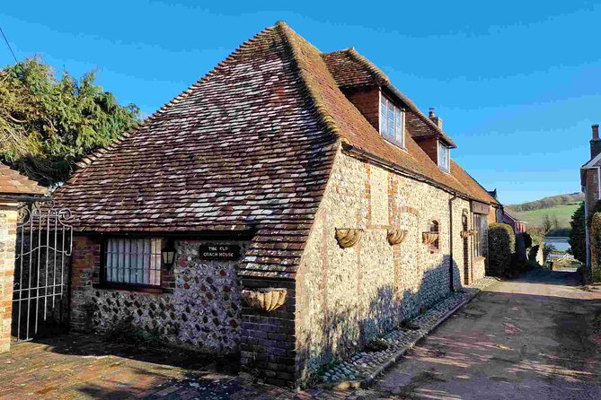 Sussex Villages and White Cliffs Tour from London - From London Bridge to Brighton, the easy start that sets the tone