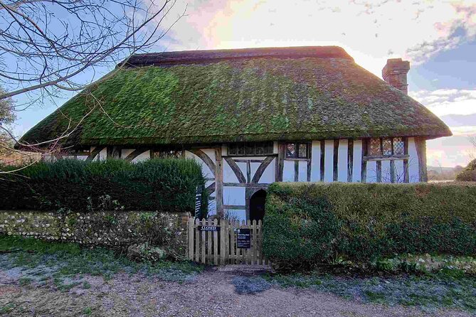 Sussex Villages and White Cliffs Tour from London - High & Over viewpoints: how the Cuckmere Valley show happens