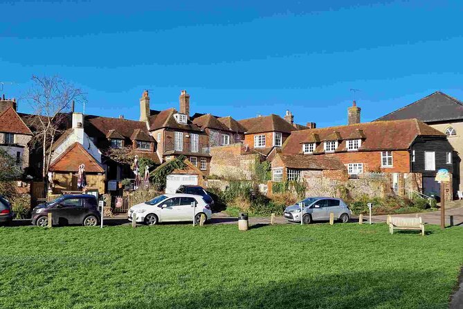 Sussex Villages and White Cliffs Tour from London - Alfriston on the South Downs: lunch choices and that village-green orientation
