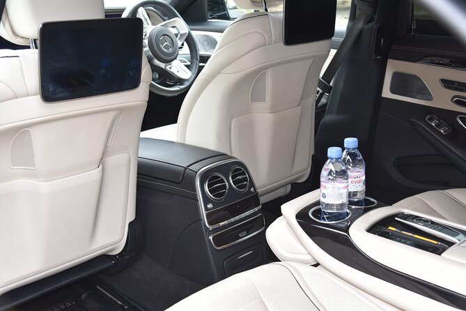 Taxi: Heathrow Airport To or From London - Pickup at the meeting point, how meet and greet really works