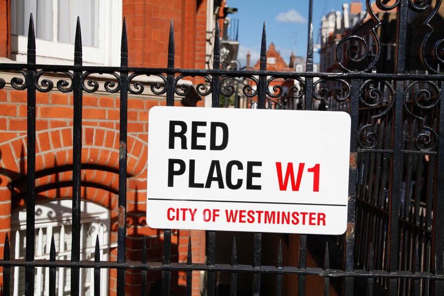 The Beatles London Walking Tour - Paul McCartney’s offices, and the Yesterday connection