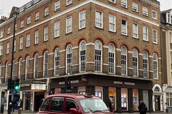The Beatles London walking tour. From Abbey Road to the Roof Top - Stop 2: 3 Savile Row and the 50-years-since-last-gig moment