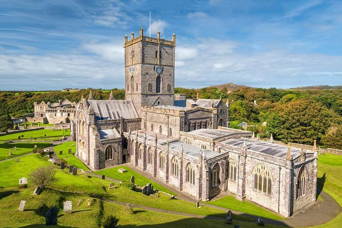 The Best of Wales: Small-Group Tour from London (5-days) - Day 1: From Castle Combe to Chepstow, then Cardiff Bay