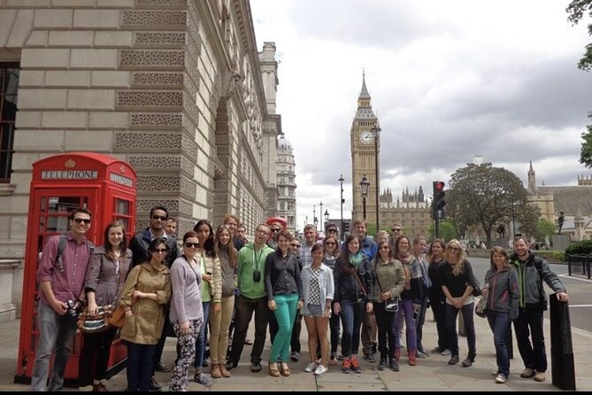 The Changing of the Guard Tour and Buckingham Palace - Westminster Abbey area without the long entry wait