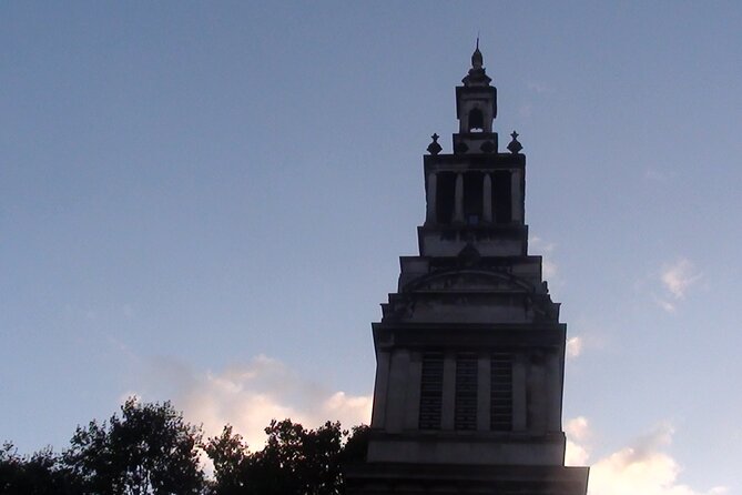 The Fading Light London Ghost Walk - The 13 stops, what you will see, and why each story fits