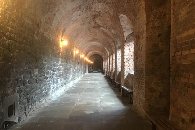 The Freemasons Tour of London - Plague pits, Crusader churches, and Wallace’s memorial spot