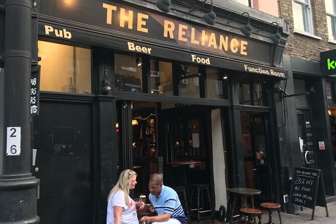 The Great East London Pub Crawl! - Who Should Book This Shoreditch Pub Crawl?