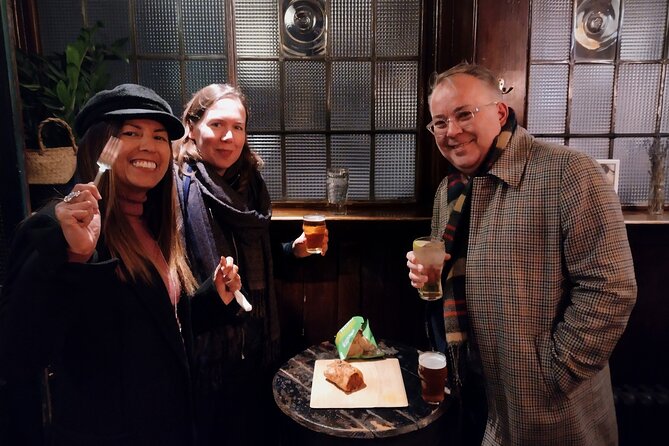 The Haunted Pubs of Old London: Small Group Tour - Charterhouse Square and the Black Death’s Real Footprint