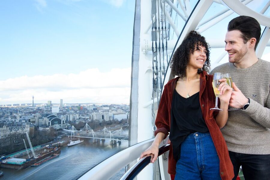The London Eye Champagne Experience - Express security, fast-track flow, and boarding your shared capsule