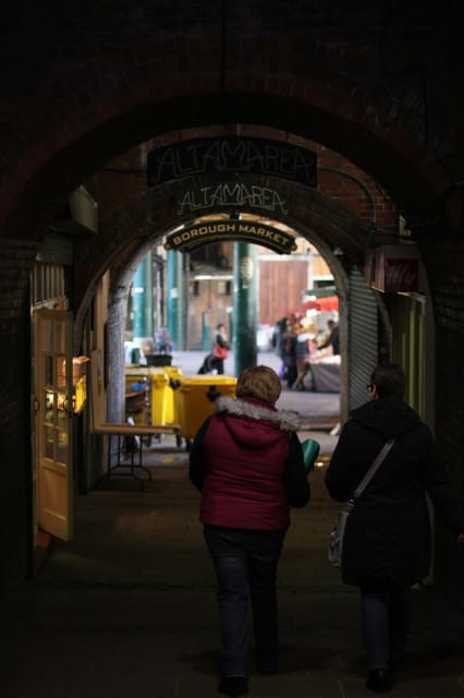 The most complete and exclusive Harry Potter tour in London - Clink Prison Museum, a quick photo stop with big atmosphere